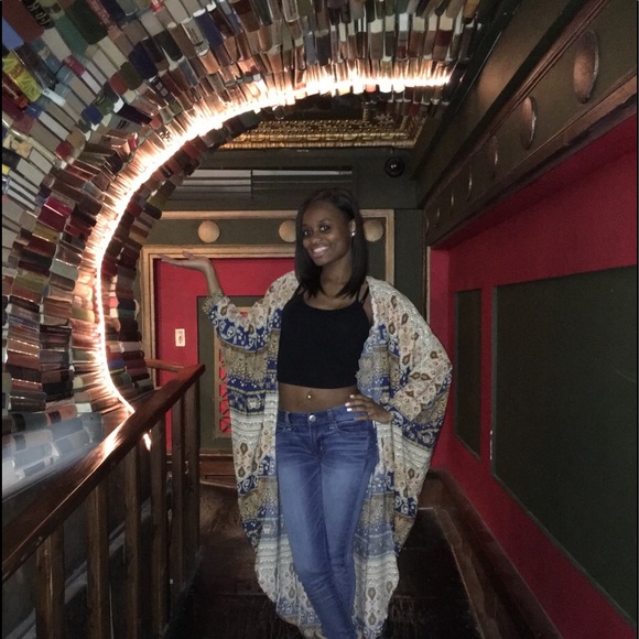 Long Kimono - Picture 1 of 6